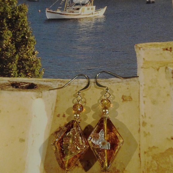 Handcrafted earrings made from diamond-shaped Murano - Picture 11 of 13